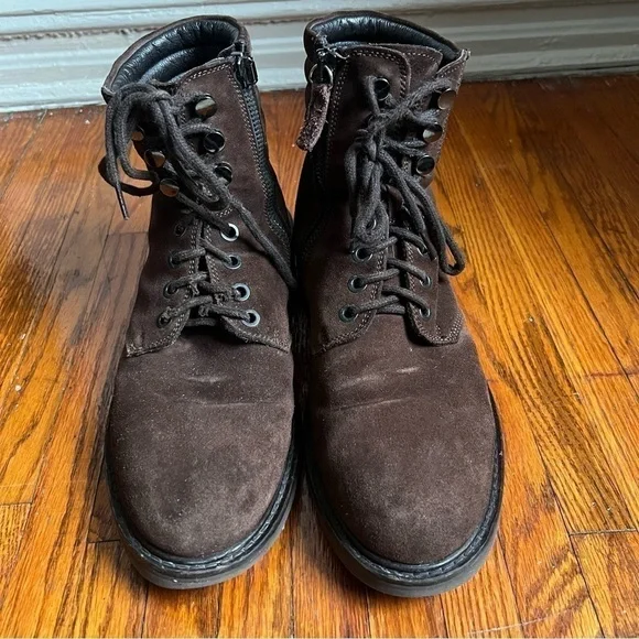 Aquatalia | Shoes | Aquatalia Mens Brown Suede Boots Size 1  display picture 3